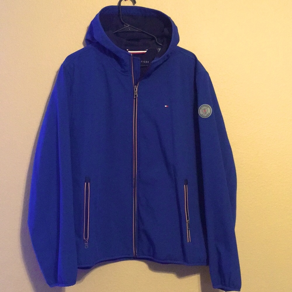 🔵Tommy Hilfiger jacket